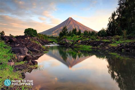 hotels near mayon volcano